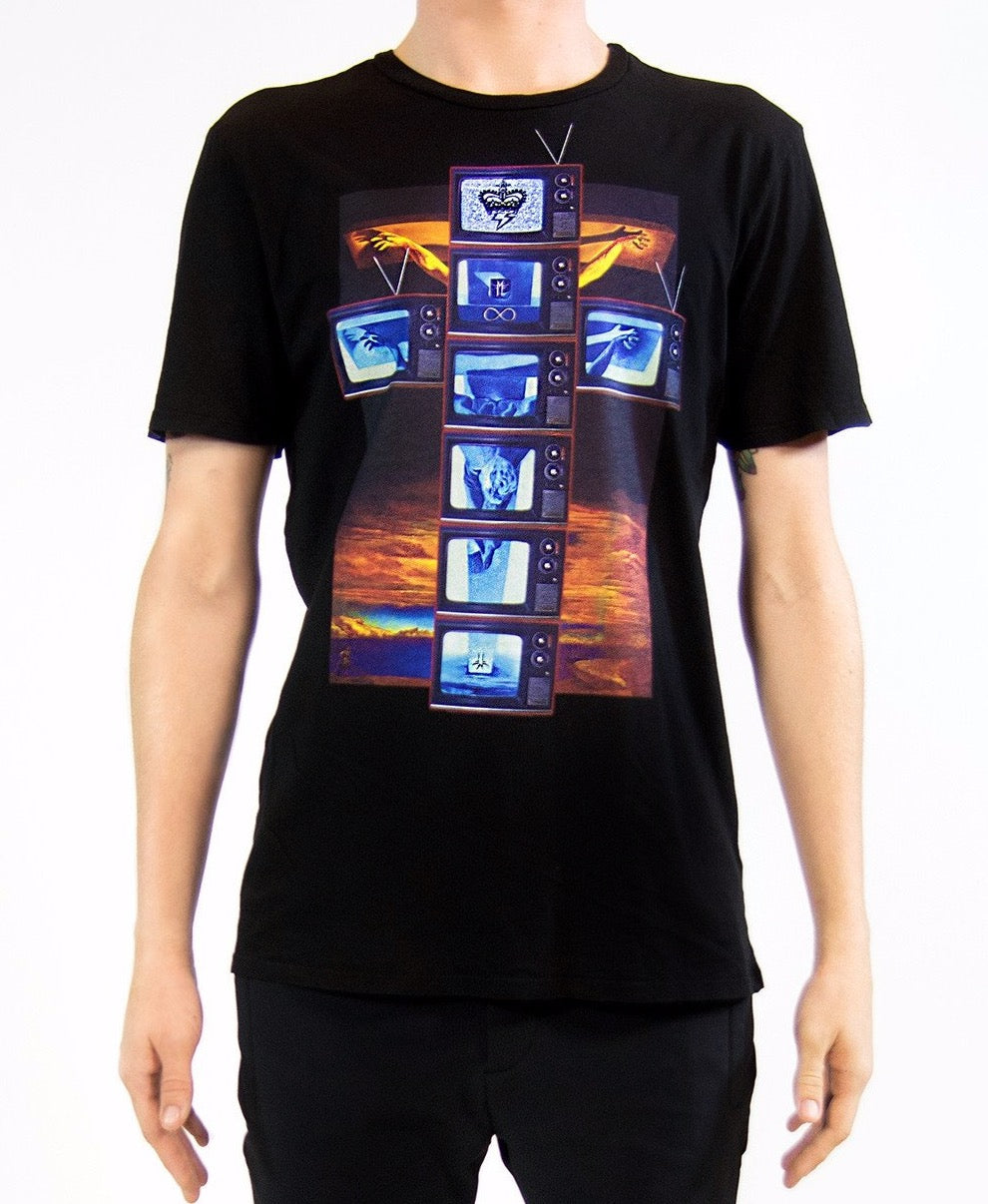 MODERN CRUCIFIXION TECHNICOLOR TV T-SHIRT | Black ( LE ) MF
