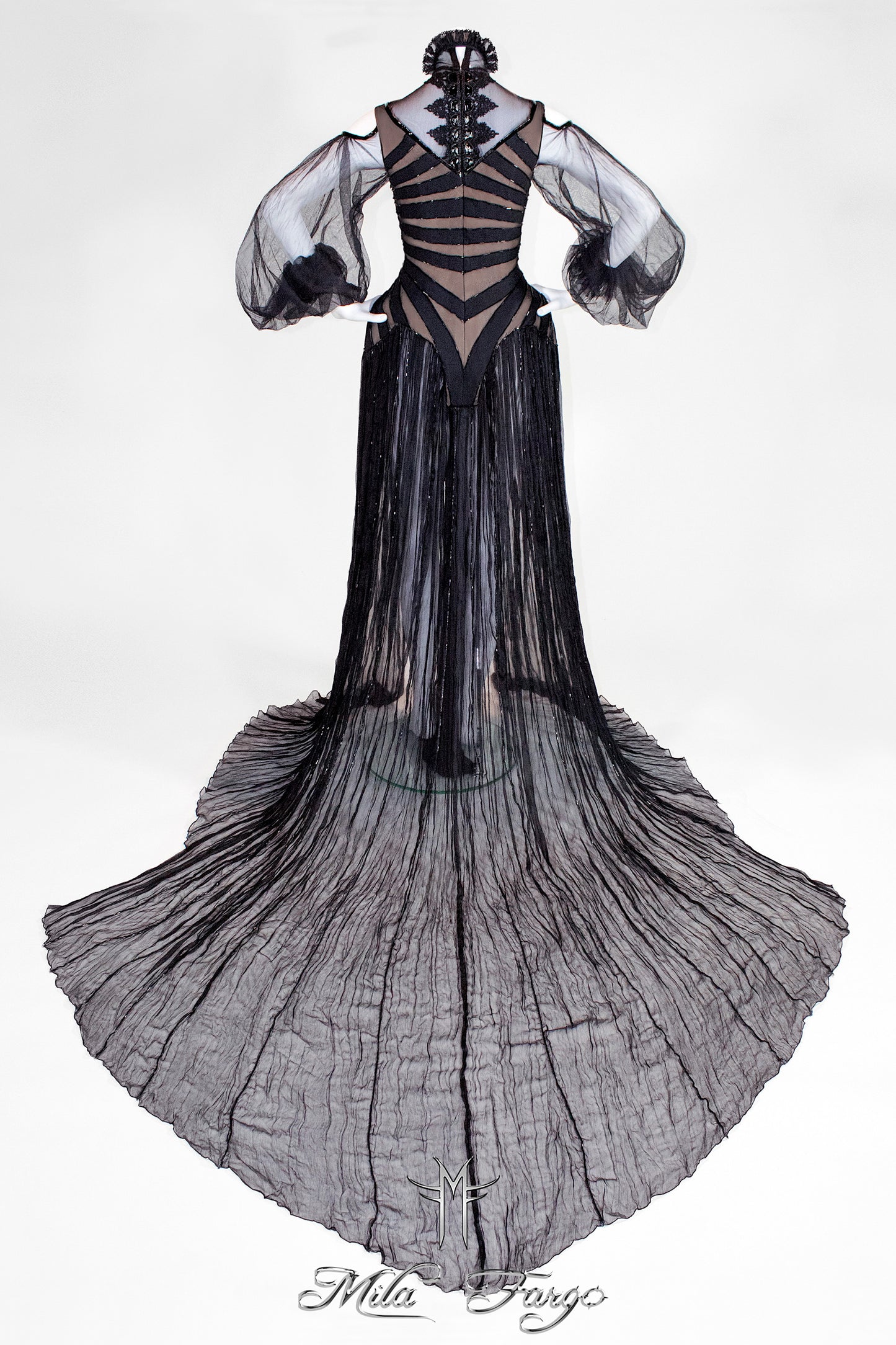 OMISHA WEDDING GOWN | In Black MF