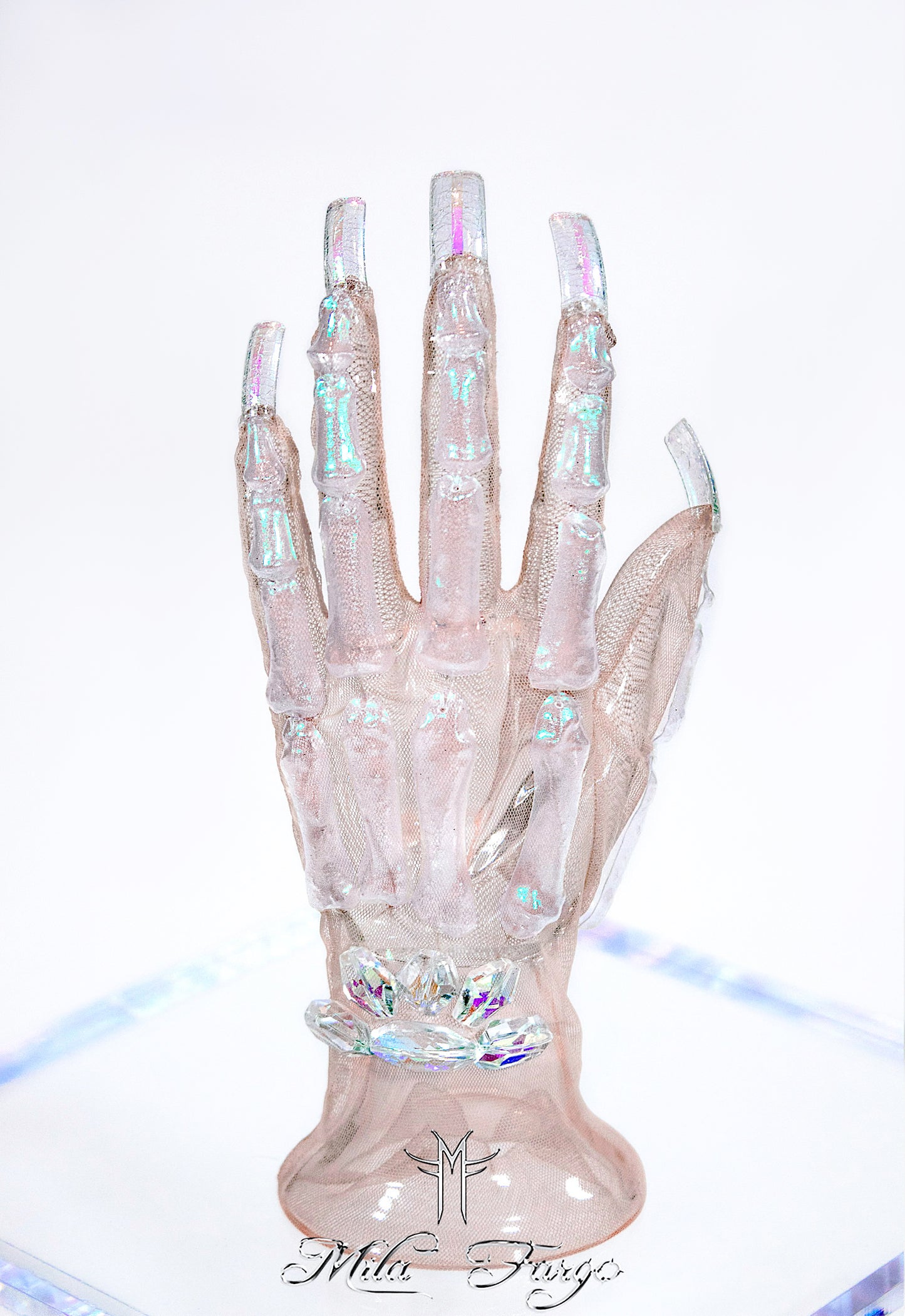 CRYSTAL SKELETON GLOVES | Aurora Prism