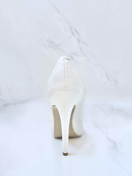 ANGEL OF RESURRECTION WOMENS PUMP | White MF